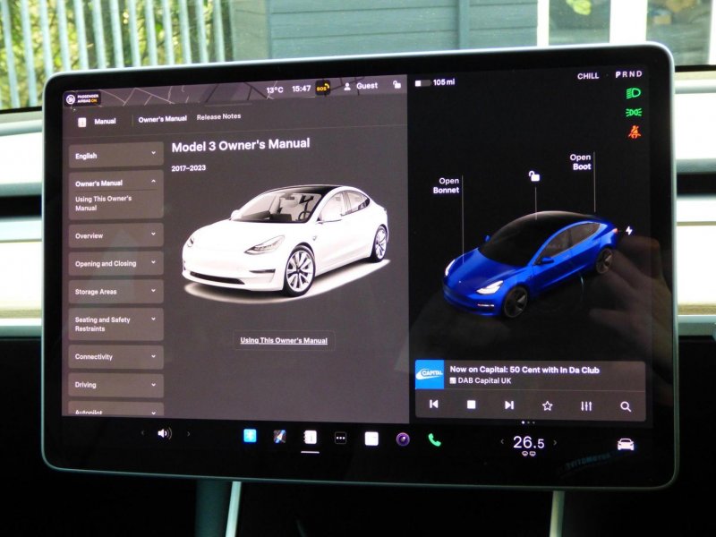 TESLA MODEL 3