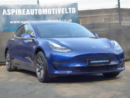 TESLA MODEL 3 (Dual Motor) Long Range Auto 4WDE 4dr