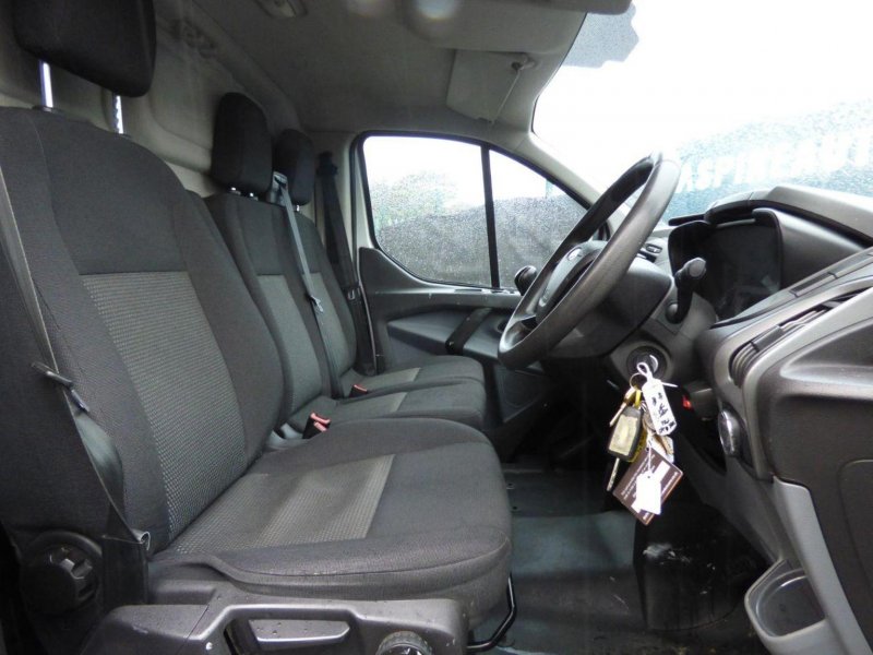 FORD TRANSIT CUSTOM