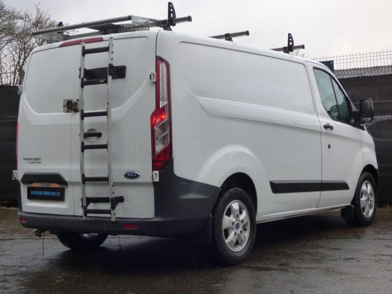 FORD TRANSIT CUSTOM