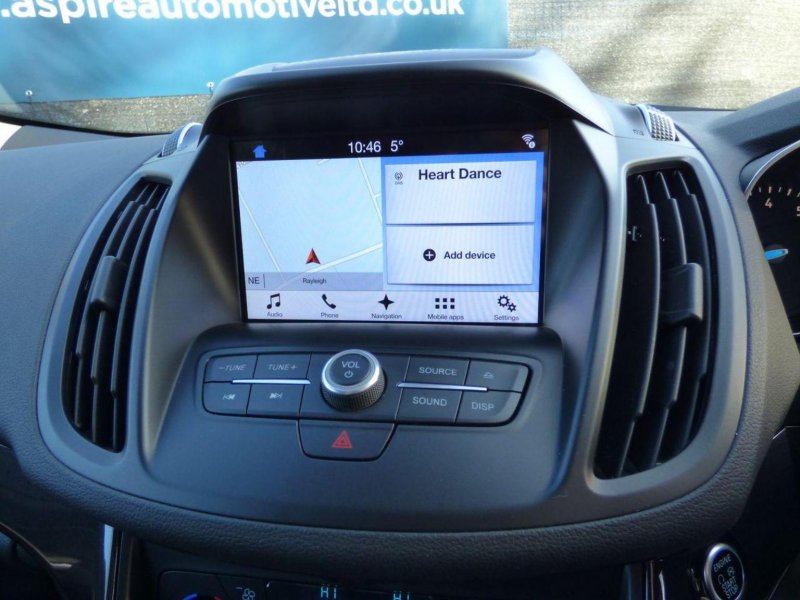 FORD KUGA