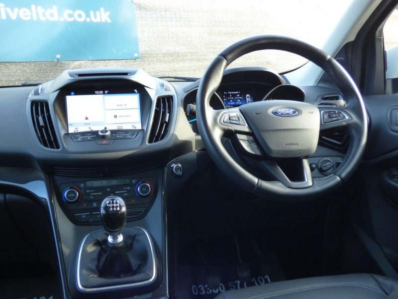 FORD KUGA