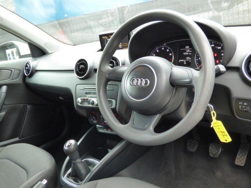 AUDI A1