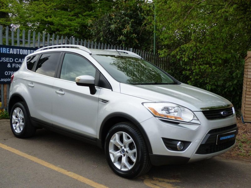 FORD KUGA