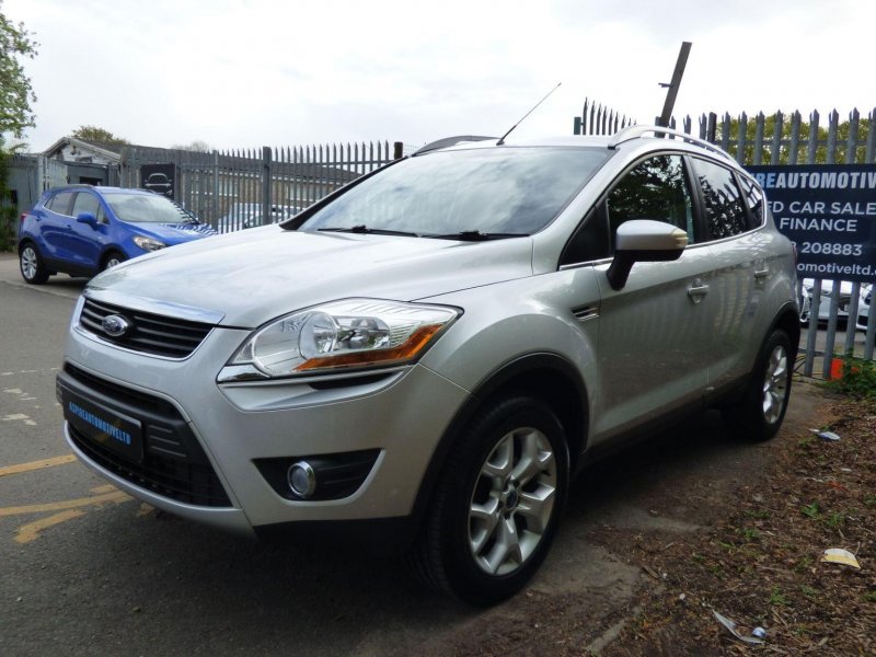 FORD KUGA
