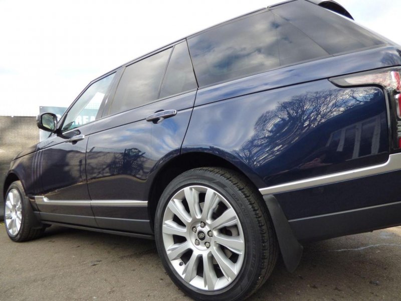 LAND ROVER RANGE ROVER