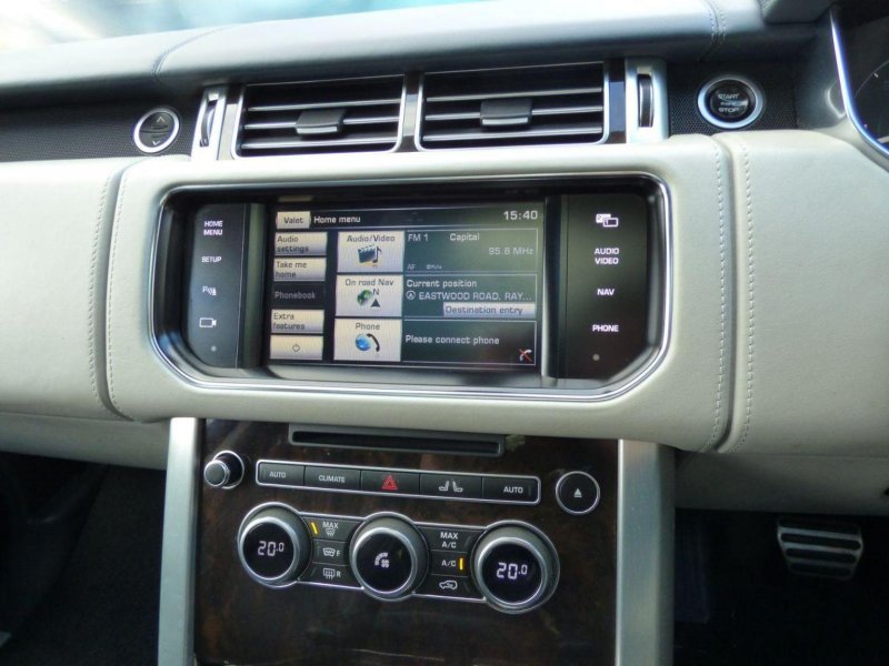 LAND ROVER RANGE ROVER