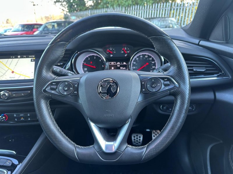 VAUXHALL INSIGNIA