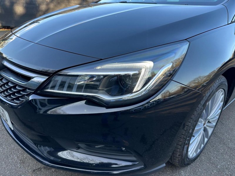 VAUXHALL ASTRA