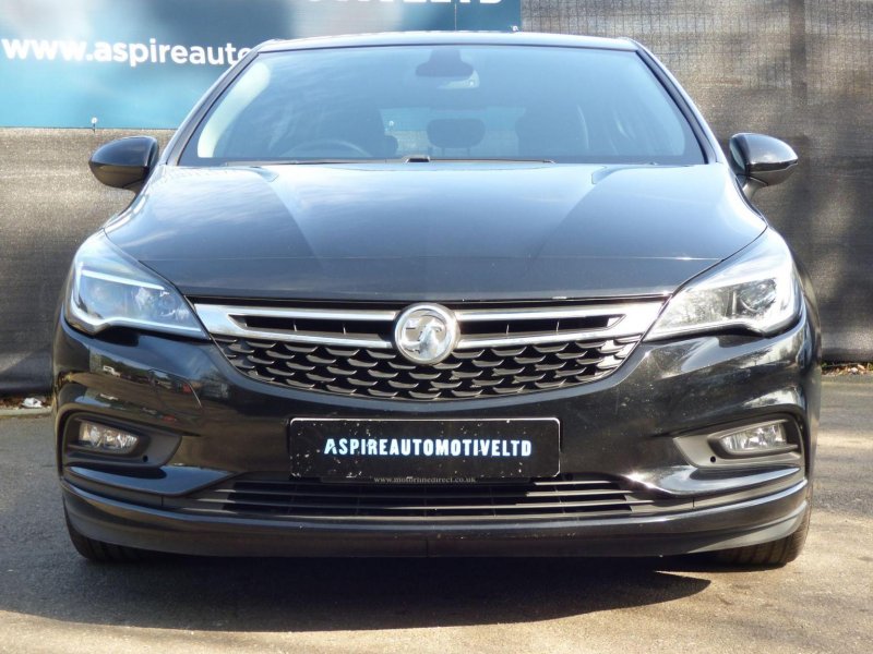 VAUXHALL ASTRA