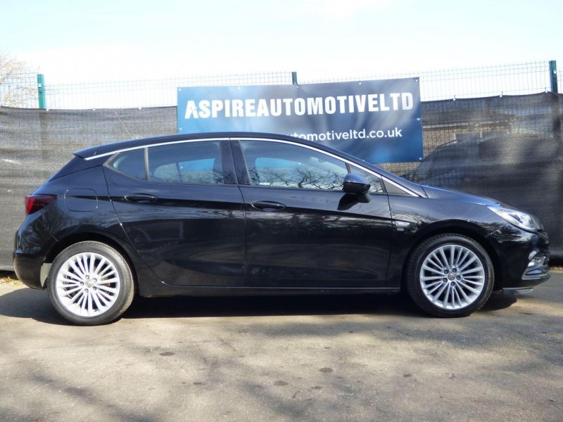 VAUXHALL ASTRA