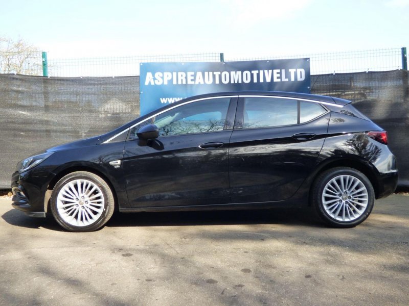 VAUXHALL ASTRA