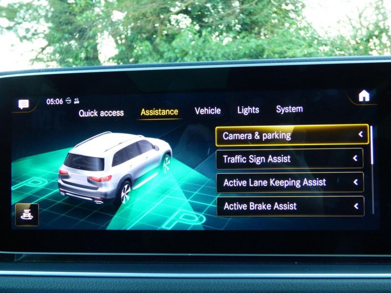 MERCEDES-BENZ GLS