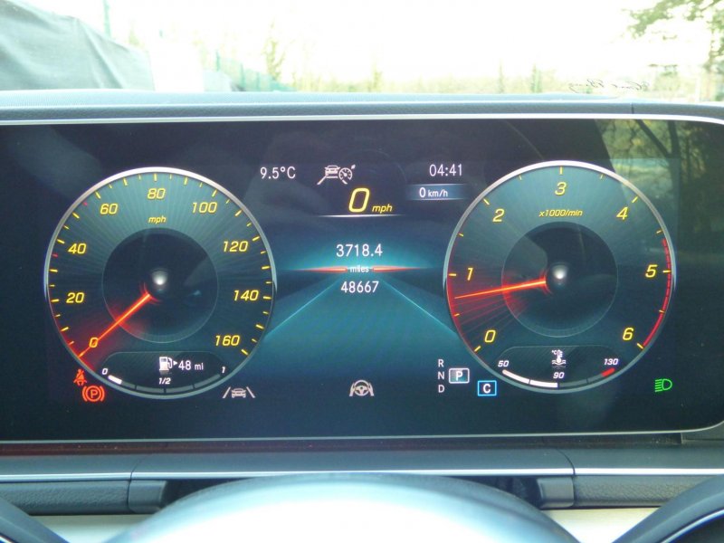 MERCEDES-BENZ GLS