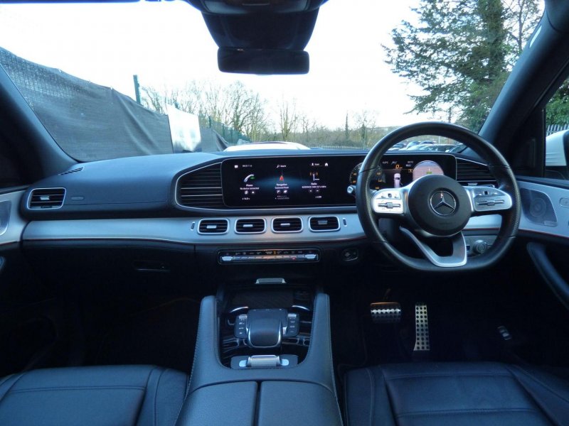 MERCEDES-BENZ GLS