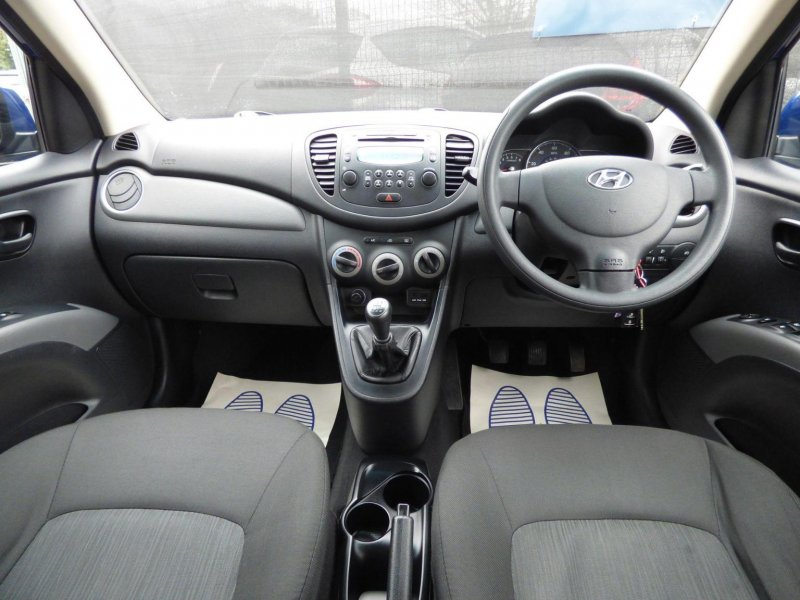 HYUNDAI I10