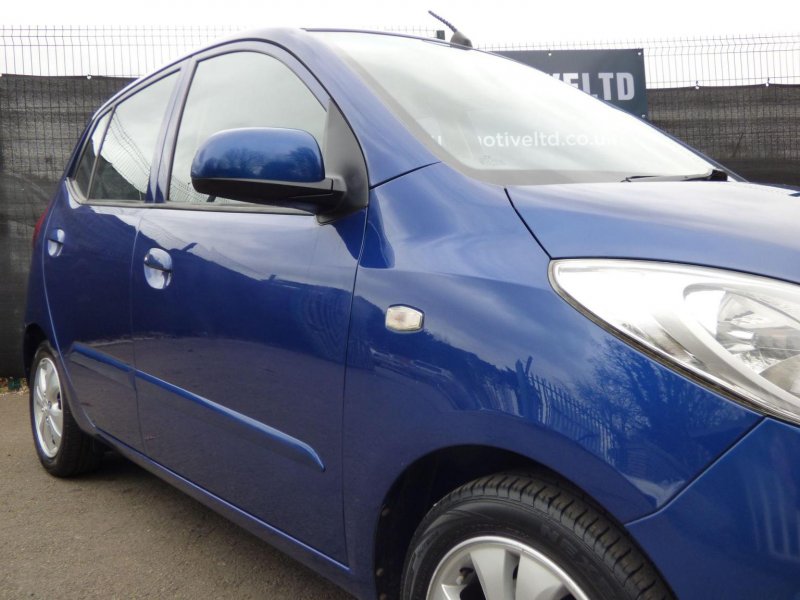 HYUNDAI I10