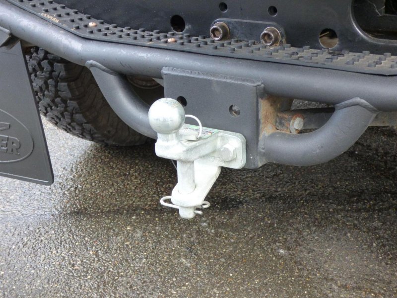 LAND ROVER DEFENDER 90