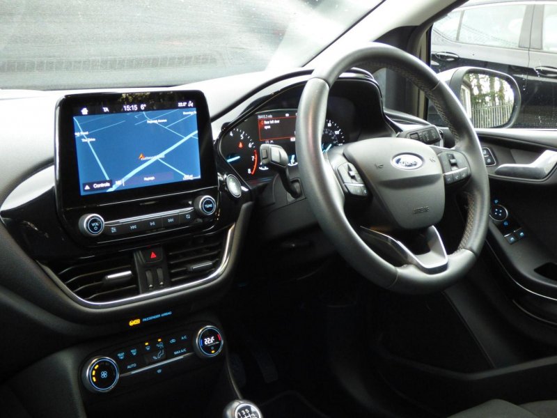 FORD FIESTA