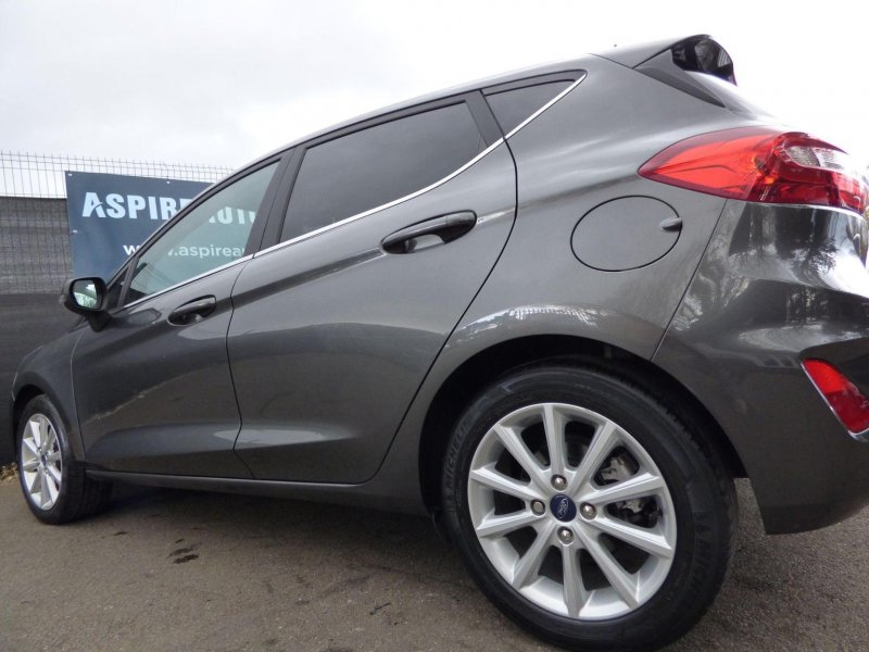 FORD FIESTA
