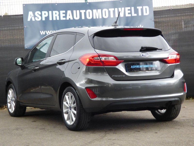 FORD FIESTA