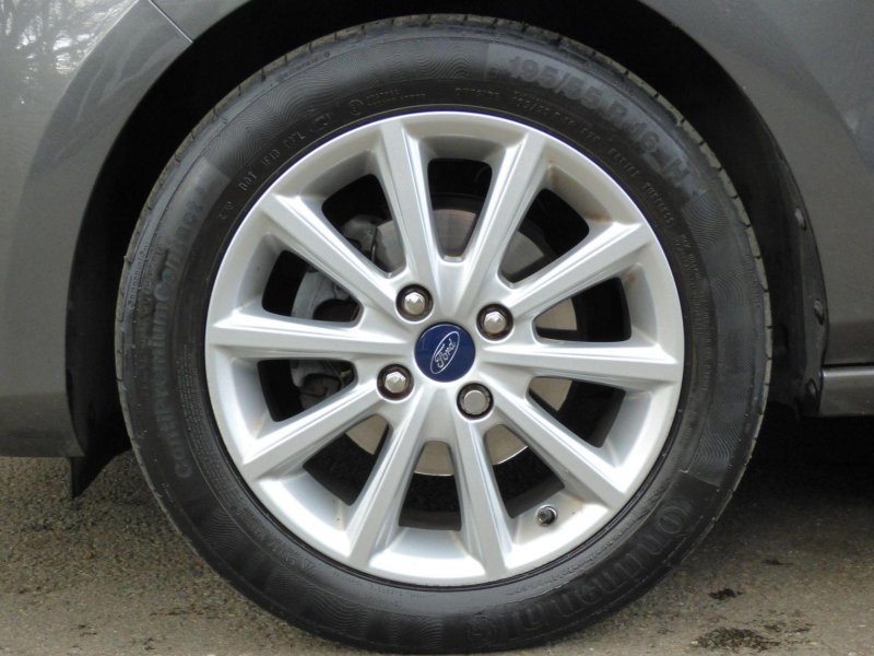 FORD FIESTA