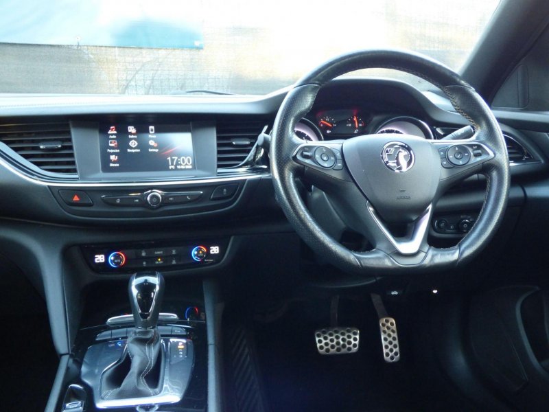 VAUXHALL INSIGNIA