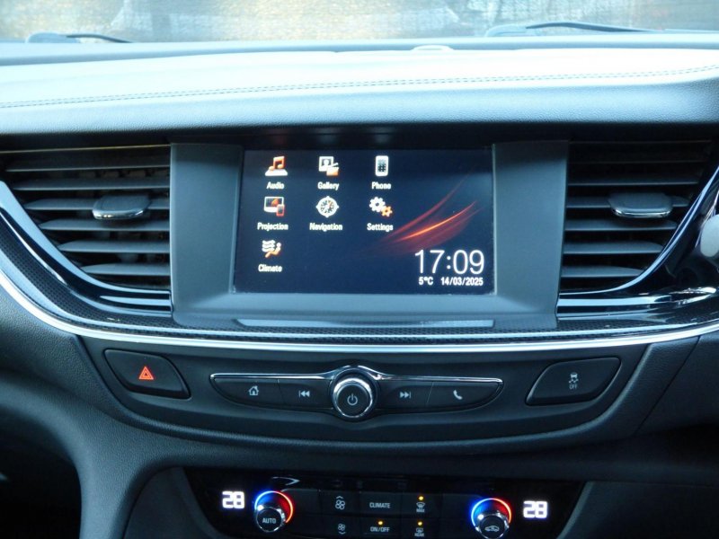 VAUXHALL INSIGNIA