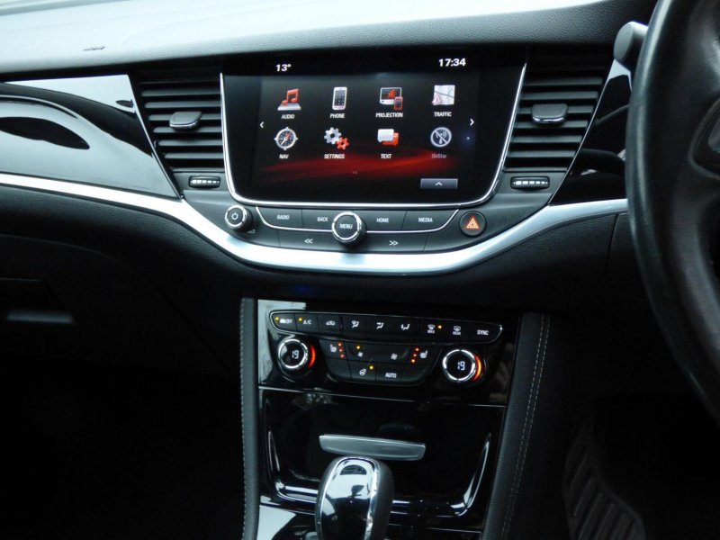 VAUXHALL ASTRA