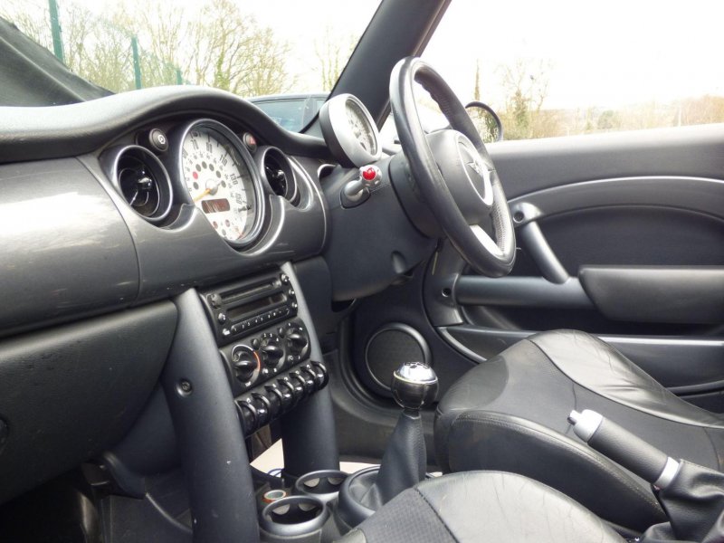 MINI CONVERTIBLE