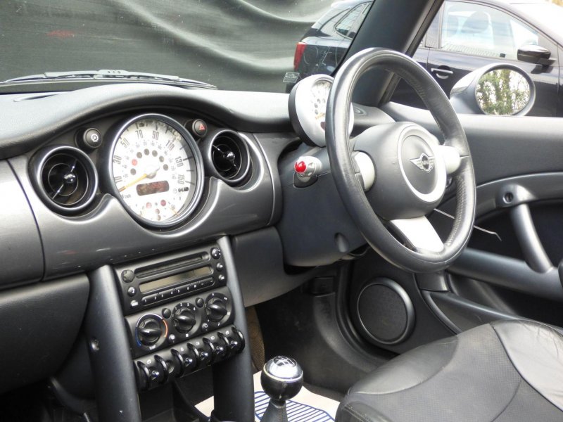 MINI CONVERTIBLE