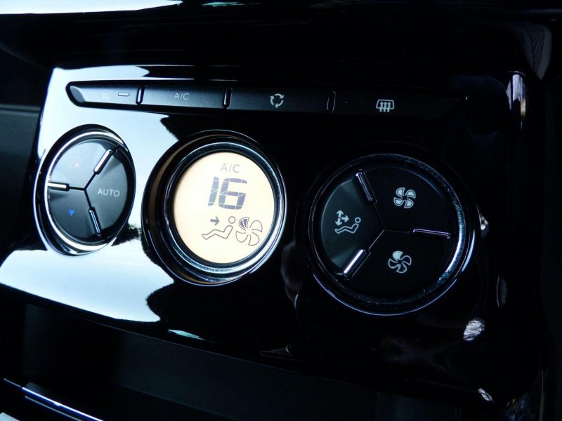 DS AUTOMOBILES DS 3