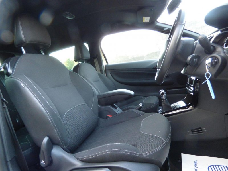 DS AUTOMOBILES DS 3