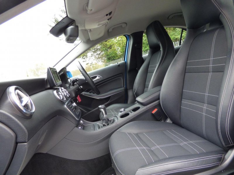 MERCEDES-BENZ A CLASS