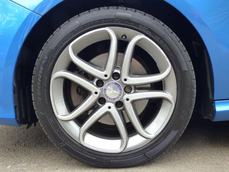 MERCEDES-BENZ A CLASS