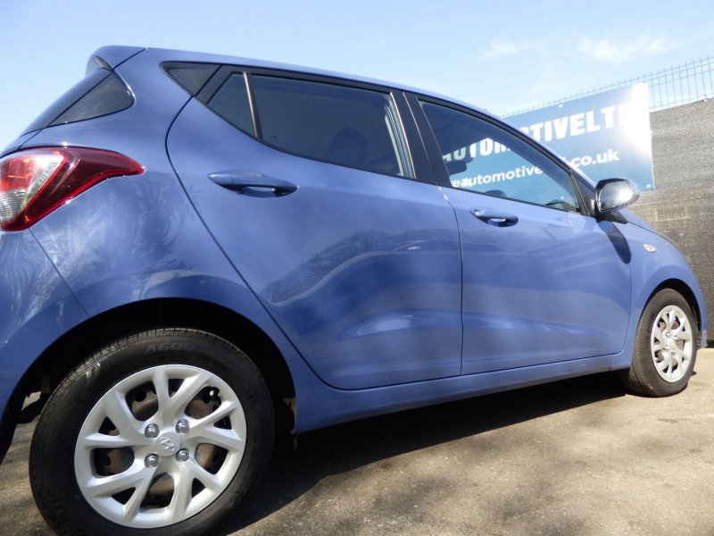 HYUNDAI I10