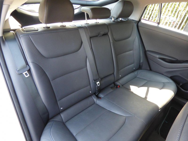 HYUNDAI IONIQ
