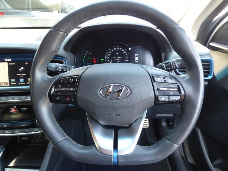 HYUNDAI IONIQ