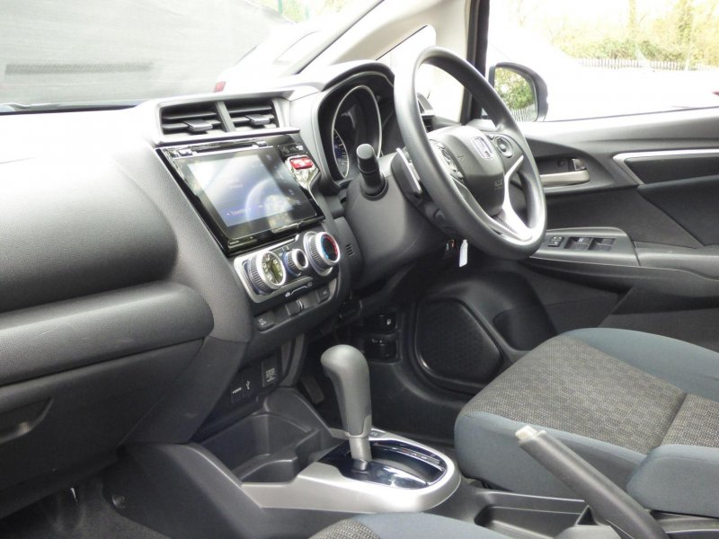 HONDA JAZZ
