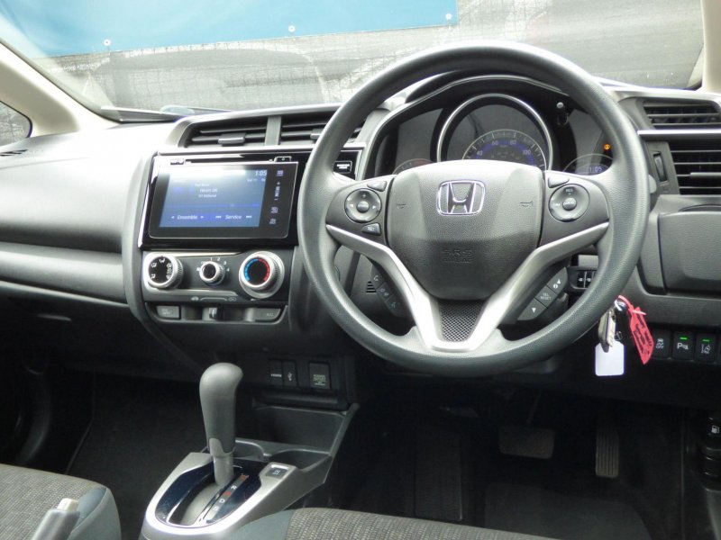 HONDA JAZZ