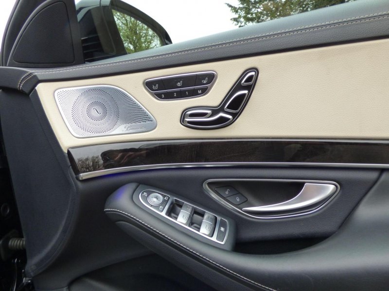 MERCEDES-BENZ S CLASS
