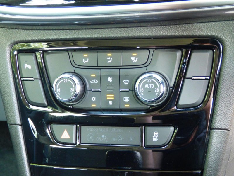 VAUXHALL MOKKA X