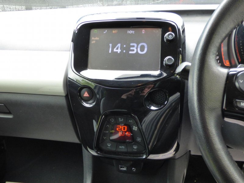 TOYOTA AYGO