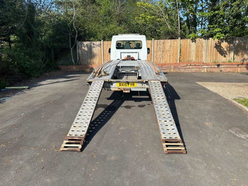 NISSAN NV400