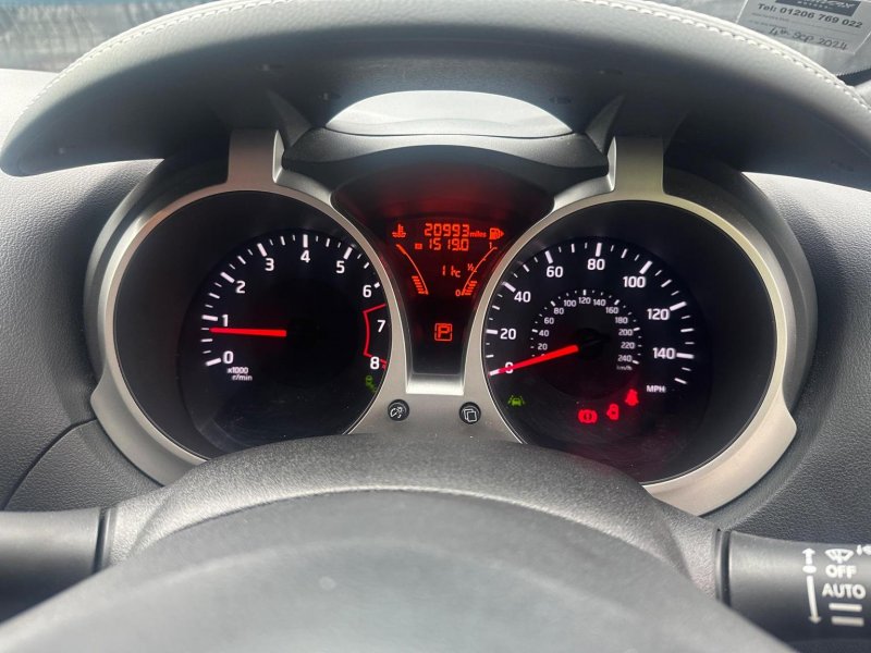 NISSAN JUKE