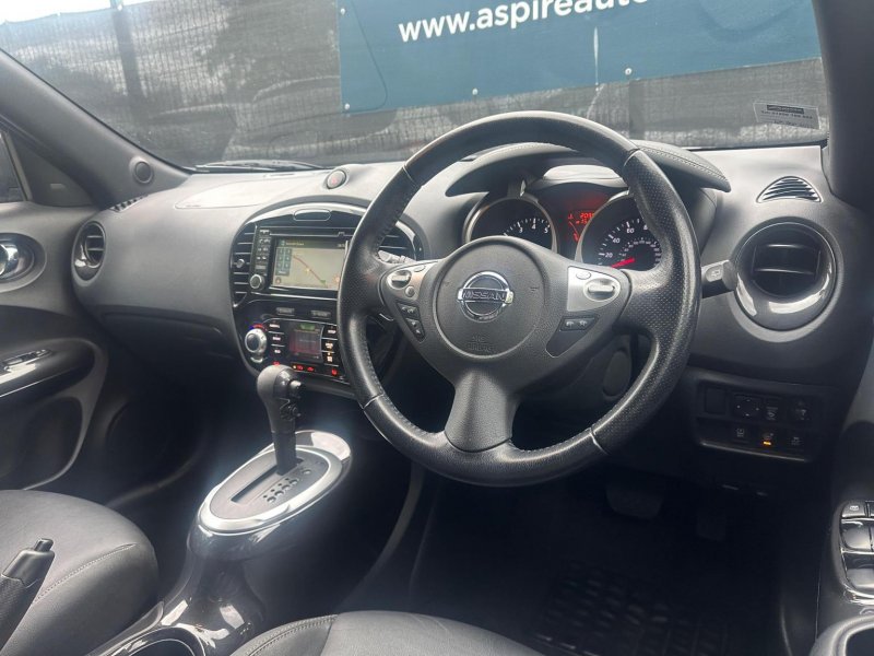 NISSAN JUKE