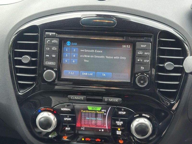 NISSAN JUKE
