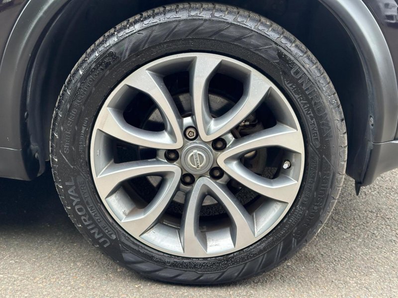 NISSAN JUKE