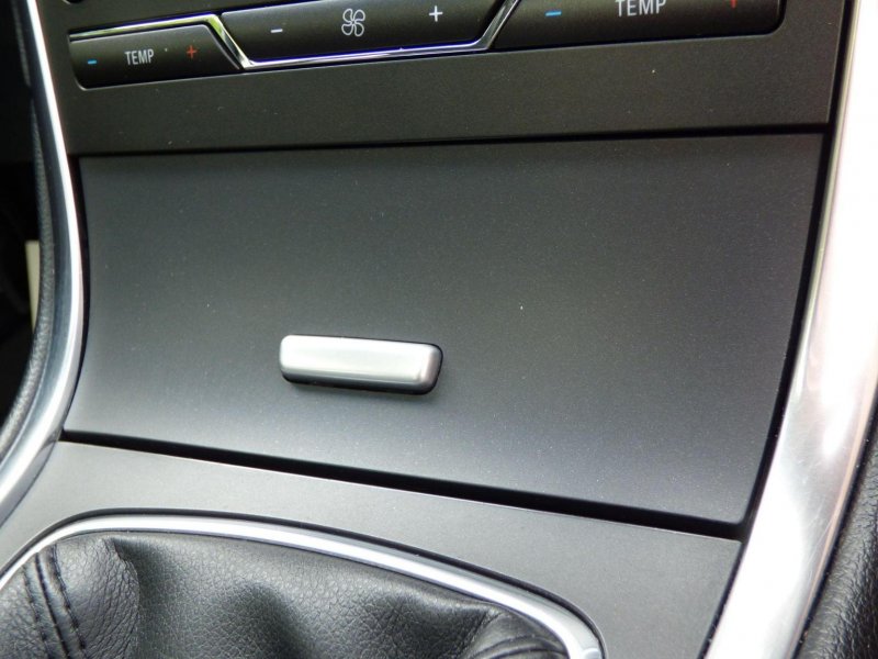 FORD EDGE