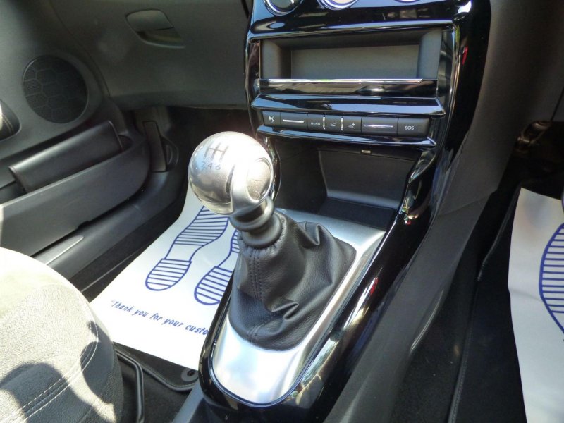 DS AUTOMOBILES DS 3